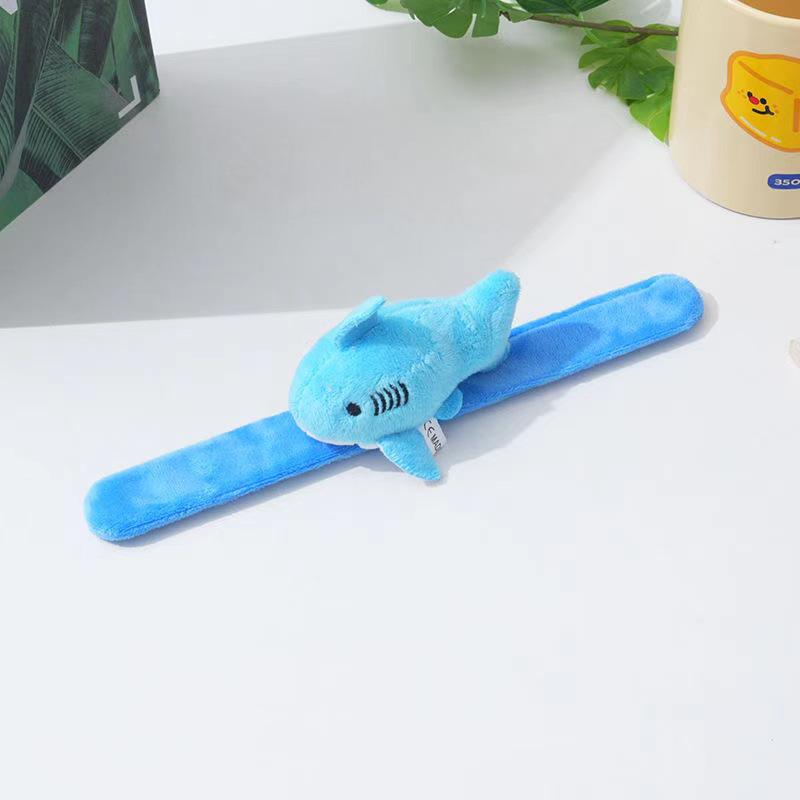 Classic Cartoon Shark Slap Bracelet Doll - Cute and Creative Gift
Classic Cartoon Shark Slap Bracelet Doll - Cute and Creative Gift