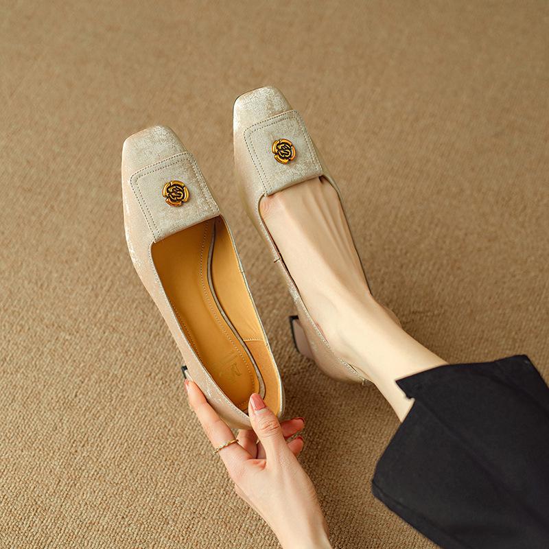 Camellia Summer 2025 Square Toe Chunky Heel Leather Women s Shoes in Stock (Sizes 34-41) 37 зелёный
Camellia Summer 2025 Square Toe Chunky Heel Leather Women s Shoes in Stock (Sizes 34-41) 37 зелёный