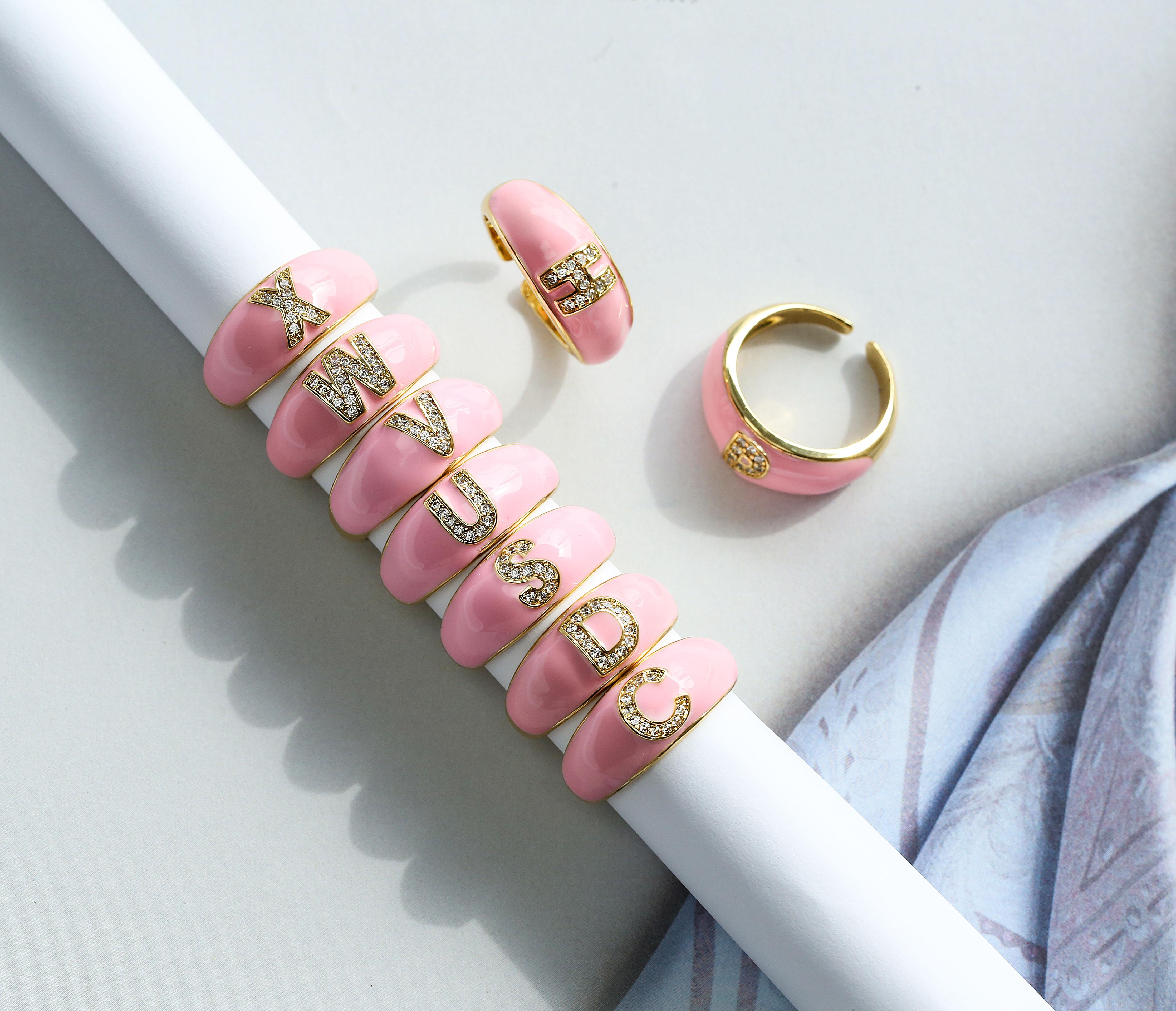 18K Gold Plated Brass New Fashion Enamel CZ Initials Alphabet DIY Name Rings For Women Classic Zircon Engagement Letter Rings resizable&B розовый
18K Gold Plated Brass New Fashion Enamel CZ Initials Alphabet DIY Name Rings For Women Classic Zircon Engagement Letter Rings resizable&B розовый