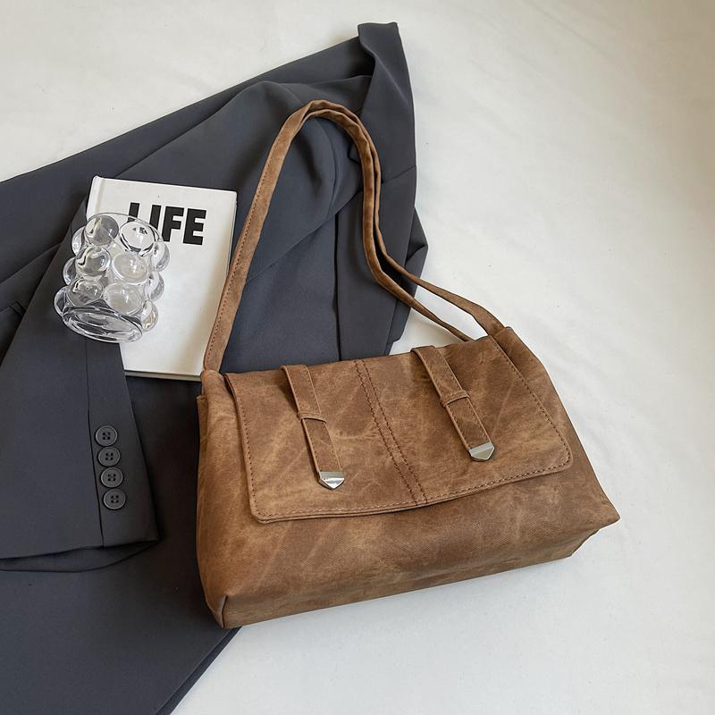 Большая вместительная женская курьерская сумка через подмышку, большая университетская сумка, новая мода
Большая вместительная женская курьерская сумка через подмышку, большая университетская сумка, новая мода