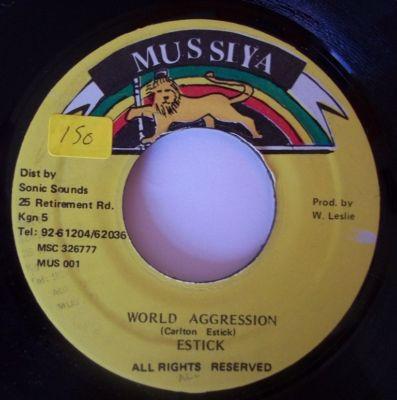 7inch Record ESTICK World Aggression MSC326777 Mussiya Jamaica Reggae Ska Dub Used
7inch Record ESTICK World Aggression MSC326777 Mussiya Jamaica Reggae Ska Dub Used