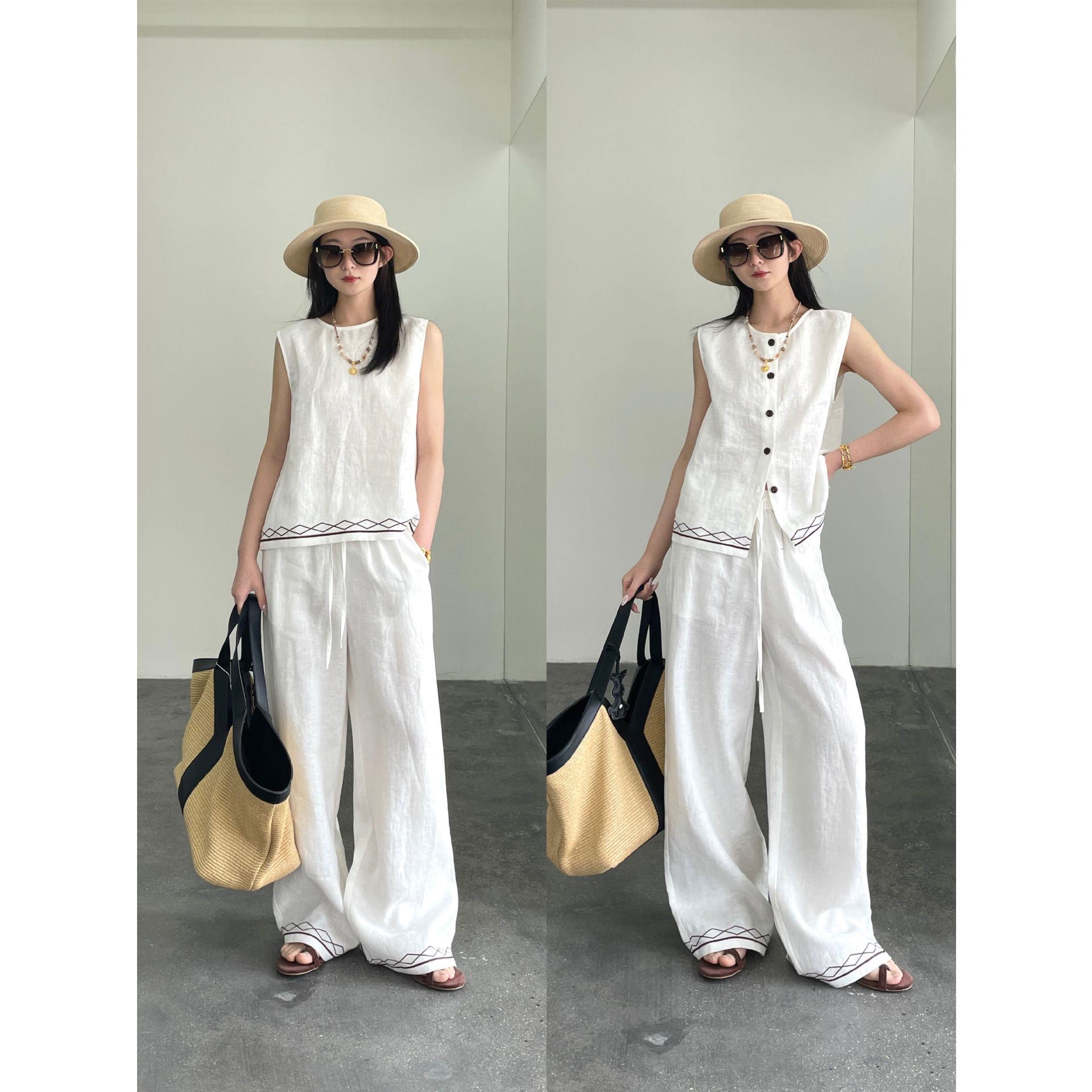 Southern Fish Double-Sided 100% Linen Embroidered Vest - Comfortable, Simple Style for Women, Spring Collection L белый
Southern Fish Double-Sided 100% Linen Embroidered Vest - Comfortable, Simple Style for Women, Spring Collection L белый
