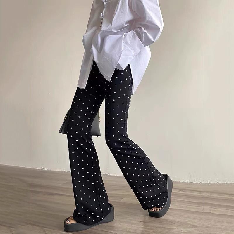 Comfy Maternity Knit Micro Flare Pants with Polka Dots - Spring/Autumn, Plus Size, Tummy Support, Casual Wear XL (115-135 lbs)
Comfy Maternity Knit Micro Flare Pants with Polka Dots - Spring/Autumn, Plus Size, Tummy Support, Casual Wear XL (115-135 lbs)