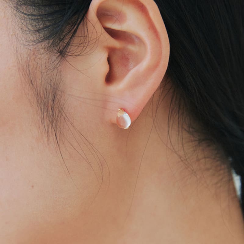 OR D`OR Water Drop Crystal Earrings white
OR D`OR Water Drop Crystal Earrings white