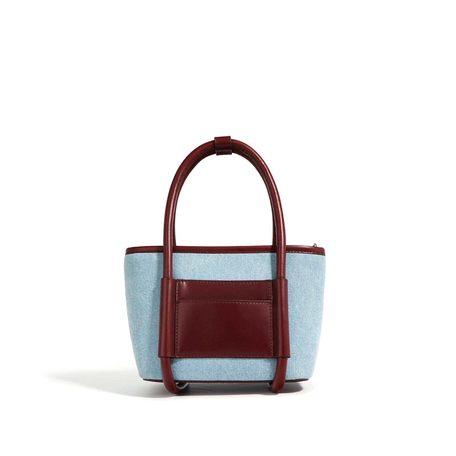 Сумка из коровьей кожи в летнем стиле деним, нишевая, комбинированная, на плечо, мессенджер, женская
Сумка из коровьей кожи в летнем стиле деним, нишевая, комбинированная, на плечо, мессенджер, женская