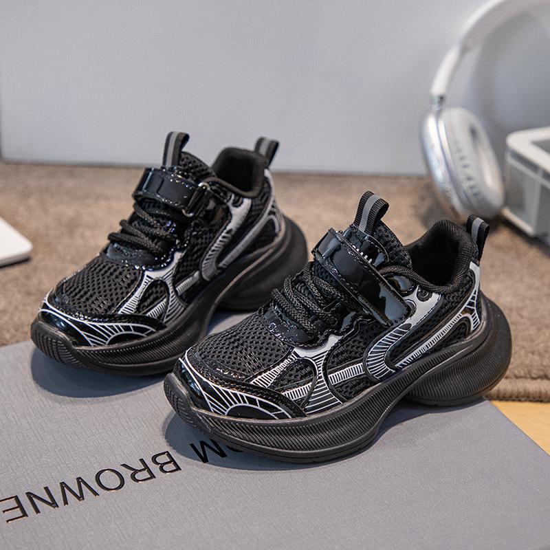 Boys shoes 2025 autumn new children s sports dad shoes medium older children s mesh girls running shoes casual tide 26
Boys shoes 2025 autumn new children s sports dad shoes medium older children s mesh girls running shoes casual tide 26
