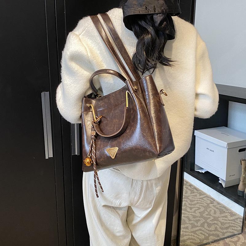 Liujin Image Tote Bag Women s Daily Commuter Versatile Handheld Shoulder Crossbody Bag 27*12*23 чорний
Liujin Image Tote Bag Women s Daily Commuter Versatile Handheld Shoulder Crossbody Bag 27*12*23 чорний
