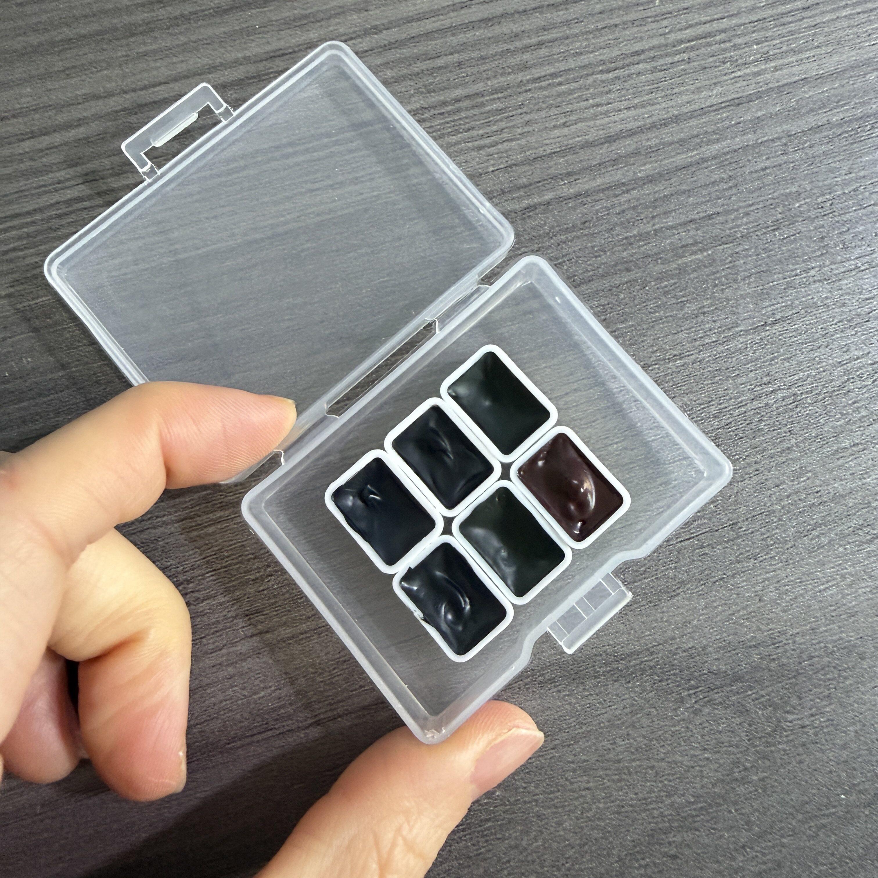 6 Colors 1ml White Night Collection Precipitation Color Master Level Solid Watercolor Pigment Portable Art Painting Supplies (as the picture,6 color single box)
6 Colors 1ml White Night Collection Precipitation Color Master Level Solid Watercolor Pigment Portable Art Painting Supplies (as the picture,6 color single box)