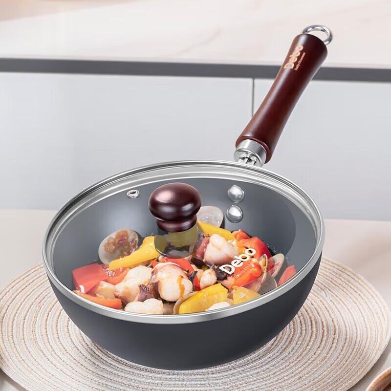 Debo 20cm Wrought Iron Frying Pan & Wok
Debo 20cm Wrought Iron Frying Pan & Wok