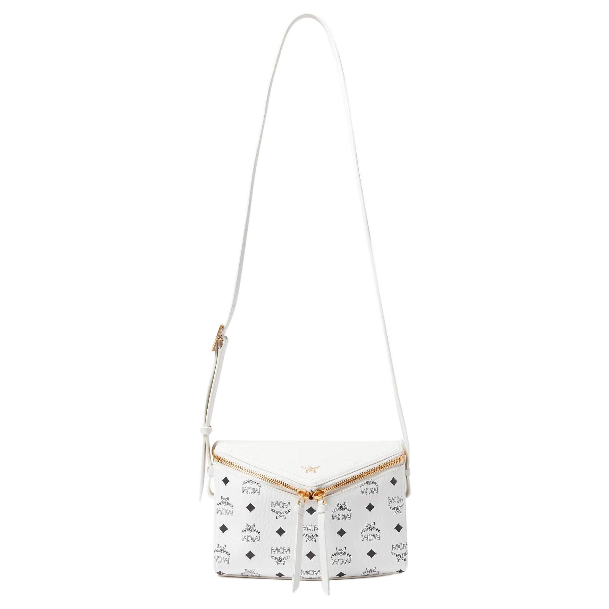 MCM Adjustable Shoulder Strap Logo Pattern Coated Canvas And Calfskin Shoulder Bag Small Women shoulder bag White MWSEAAK04WT001 Basic Set (Bag+Dust Bag)
MCM Adjustable Shoulder Strap Logo Pattern Coated Canvas And Calfskin Shoulder Bag Small Women shoulder bag White MWSEAAK04WT001 Basic Set (Bag+Dust Bag)