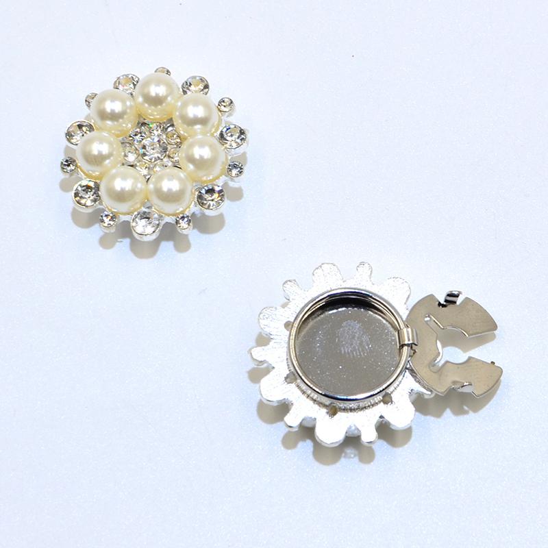 1PC Floral Design Elegant Button Decoration Fashion Cufflinks Pearl Button Cover Shiny Jewelry Rhinestone 30x17mm
1PC Floral Design Elegant Button Decoration Fashion Cufflinks Pearl Button Cover Shiny Jewelry Rhinestone 30x17mm