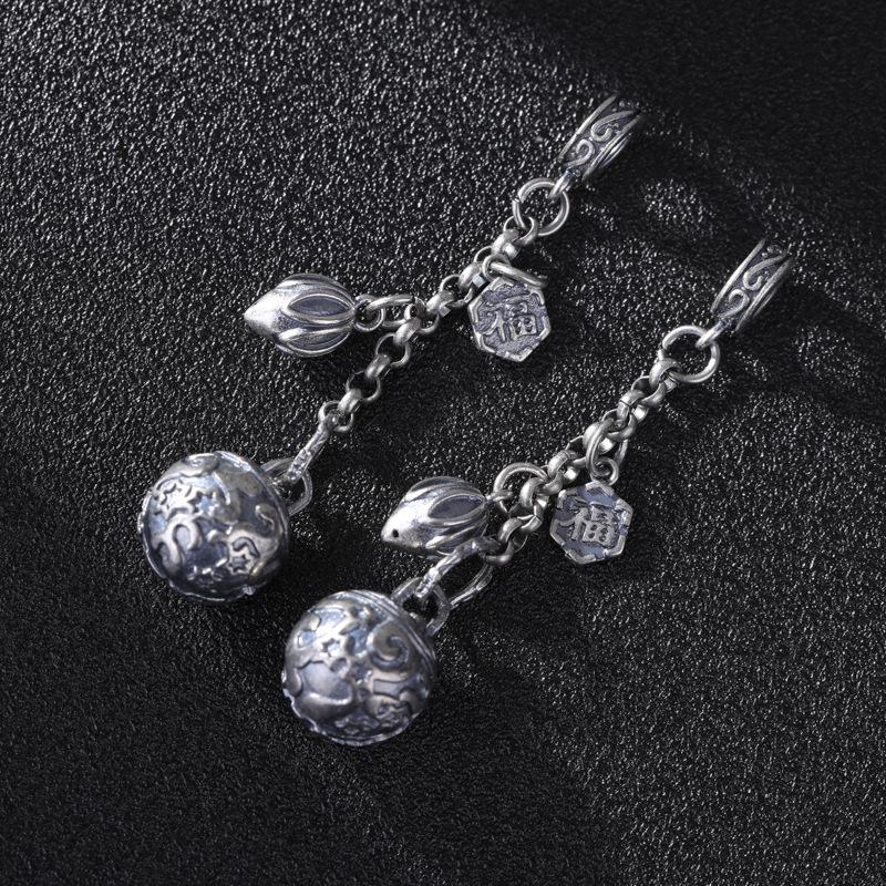 Подвеска в виде цветка тыквы из состаренного серебра: Ретро кошелек для монет и ювелирная подвеска для DIY ожерелий и браслетов
Подвеска в виде цветка тыквы из состаренного серебра: Ретро кошелек для монет и ювелирная подвеска для DIY ожерелий и браслетов