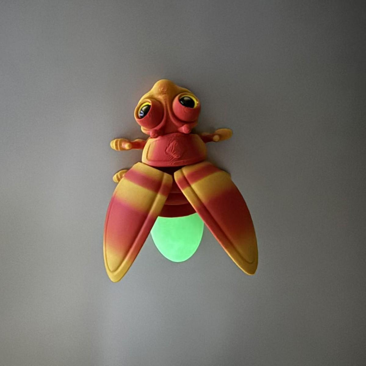 Firefly New Toy Luminous 3D Printed Firefly Model Simulation Animals Funny Figure Decorative Desktop Ornaments Children Toy Gift
Firefly New Toy Luminous 3D Printed Firefly Model Simulation Animals Funny Figure Decorative Desktop Ornaments Children Toy Gift