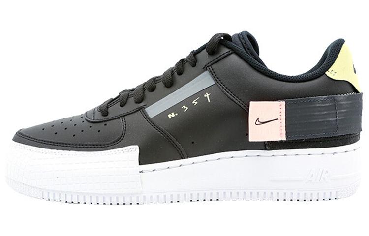 Nike Air Force 1 Type Black CI0054-001 36.5
Nike Air Force 1 Type Black CI0054-001 36.5