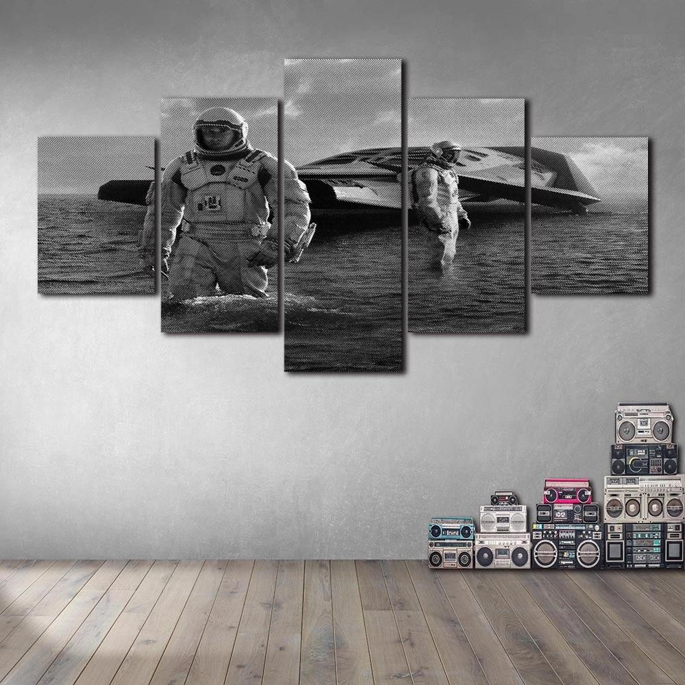 Modern 5 Pieces Interstellar Movie Astronaut Wall Art Canvas Painting Modular Prints Picture Poster Home Decor Living Room Frame 20x35 20x45 20x55cm
Modern 5 Pieces Interstellar Movie Astronaut Wall Art Canvas Painting Modular Prints Picture Poster Home Decor Living Room Frame 20x35 20x45 20x55cm