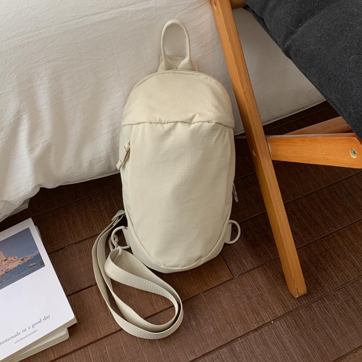 Chest Bag for Women New Model Crossbody Bag Small Backpack Summer Lightweight Phe Bag Small Shoulder Bag Mini Sports Bag for Men Students Couples бежевый
Chest Bag for Women New Model Crossbody Bag Small Backpack Summer Lightweight Phe Bag Small Shoulder Bag Mini Sports Bag for Men Students Couples бежевый