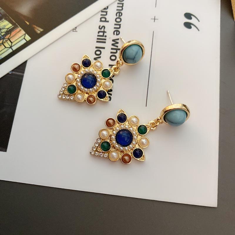 Серьги-иглы из серебра 925 пробы Antique Palace, красочные сокровища, элегантные и персонализированные винтажные серьги, зажимы для ушей, серьги и серьги
Серьги-иглы из серебра 925 пробы Antique Palace, красочные сокровища, элегантные и персонализированные винтажные серьги, зажимы для ушей, серьги и серьги