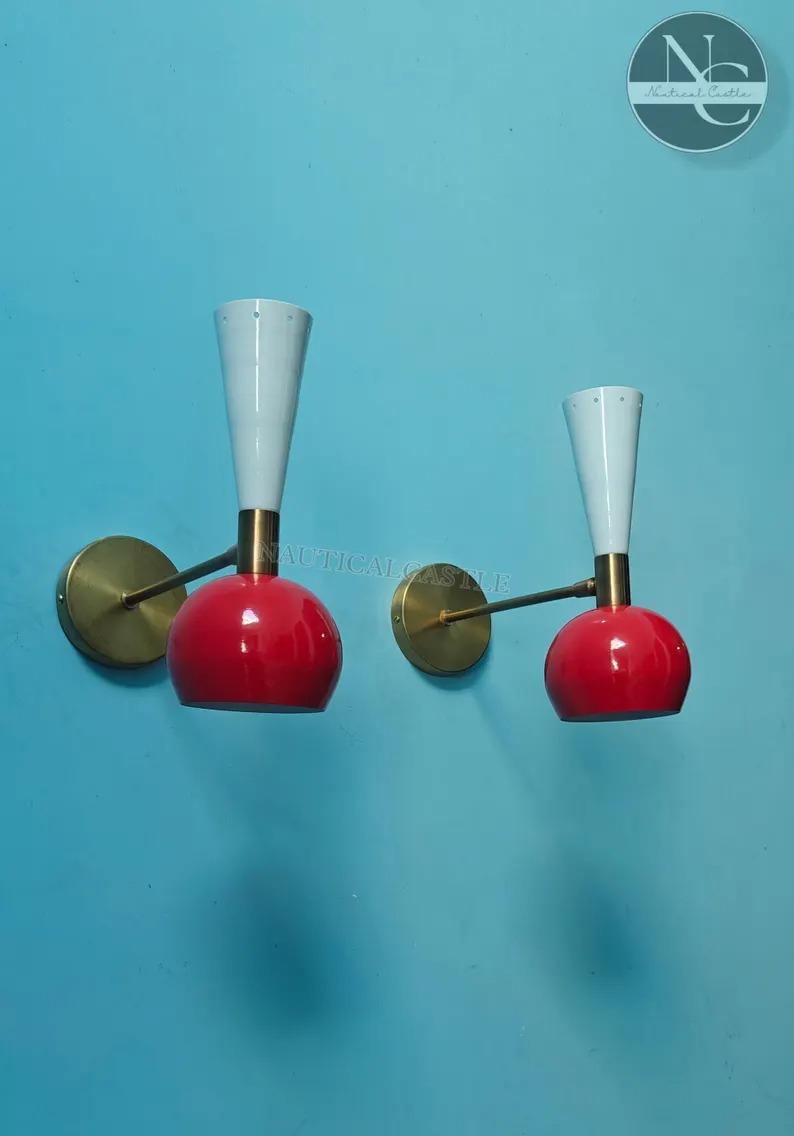 Mid Century Brass Diabolo Wall Sconce Pair - Italian 1950s Lighting білий
Mid Century Brass Diabolo Wall Sconce Pair - Italian 1950s Lighting білий