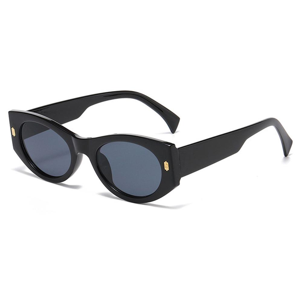 Retro Luxury Fashion Striped Gradient Cat Eye Women Sunglasses Brand Design New Small Box Rivets Men Sun Glasses Uv400 as picture
Retro Luxury Fashion Striped Gradient Cat Eye Women Sunglasses Brand Design New Small Box Rivets Men Sun Glasses Uv400 as picture