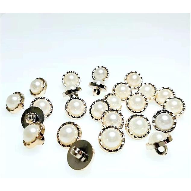 50/100 шт. 13 мм Новые пуговицы с гальваническим покрытием и ножкой-жемчужиной, DIY швейные аксессуары для одежды, пуговицы для рубашек (цвет : 100 шт)
50/100 шт. 13 мм Новые пуговицы с гальваническим покрытием и ножкой-жемчужиной, DIY швейные аксессуары для одежды, пуговицы для рубашек (цвет : 100 шт)