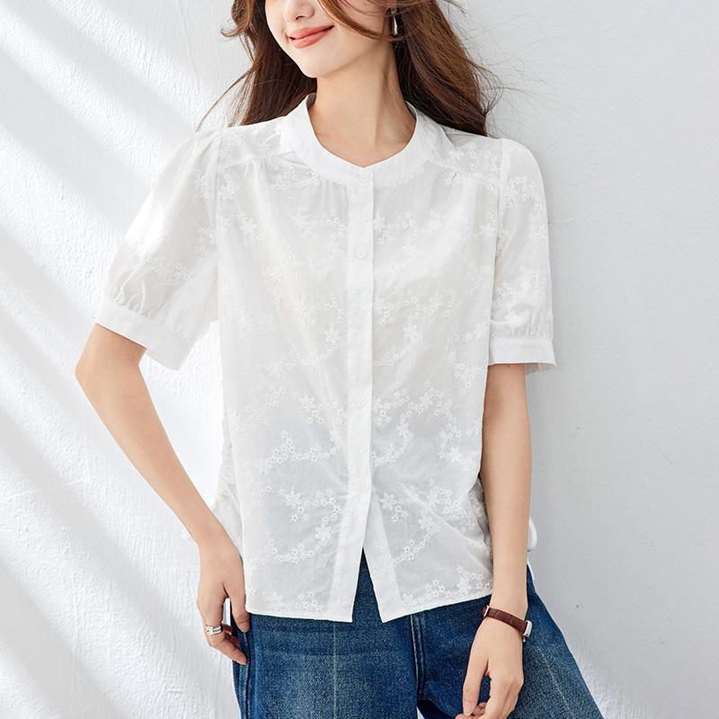 Apricot Embroidered Shirt for Women Short-sleeved Summer Clothes New Round Neck Top with Lightweight Cotton Shirt M
Apricot Embroidered Shirt for Women Short-sleeved Summer Clothes New Round Neck Top with Lightweight Cotton Shirt M