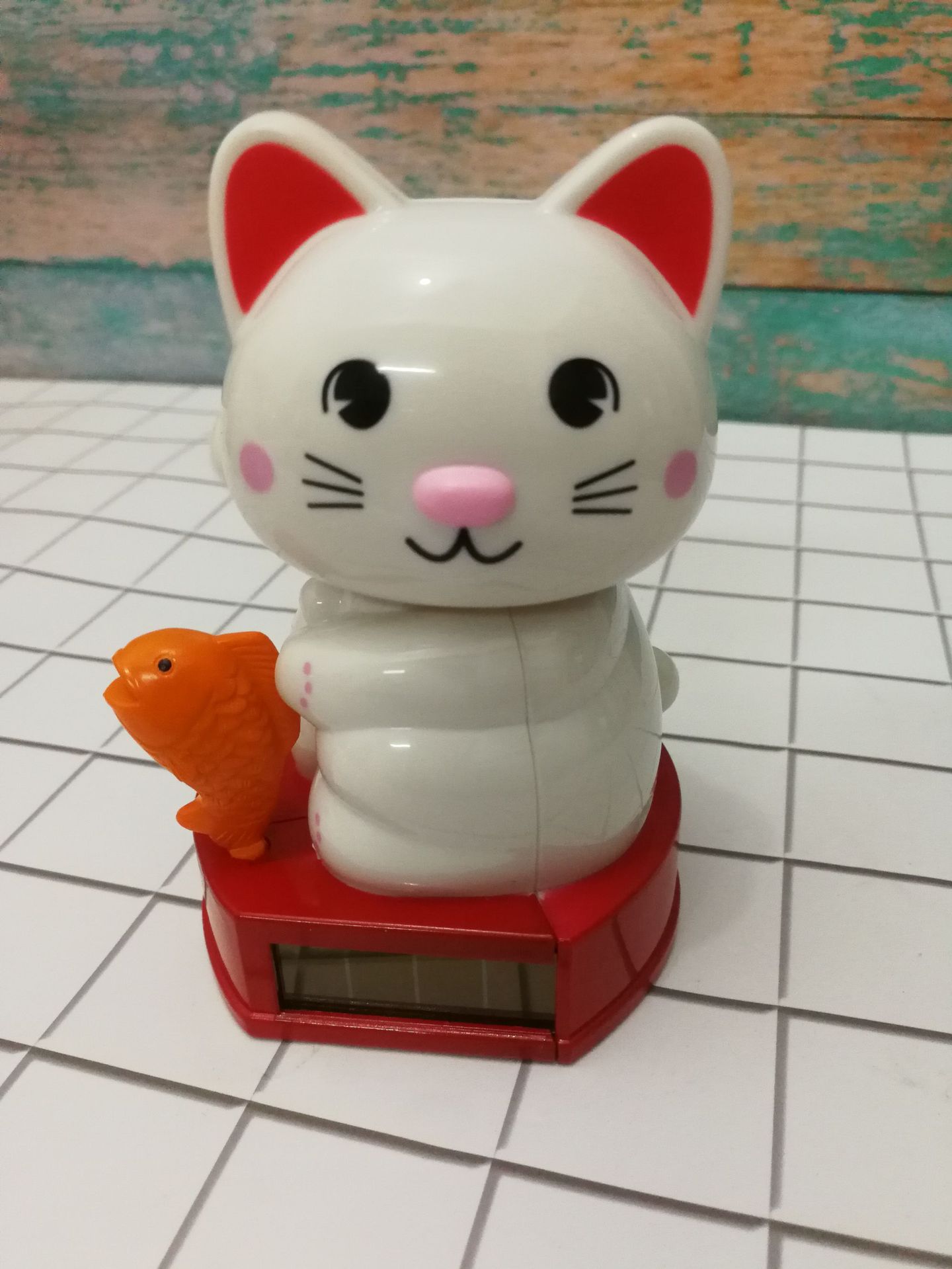 Car Solar-powered Figurine, Lucky Cat Pig Golden Rat Festive Wealth-bringing Doll Creative Car Ornament Interior
Car Solar-powered Figurine, Lucky Cat Pig Golden Rat Festive Wealth-bringing Doll Creative Car Ornament Interior