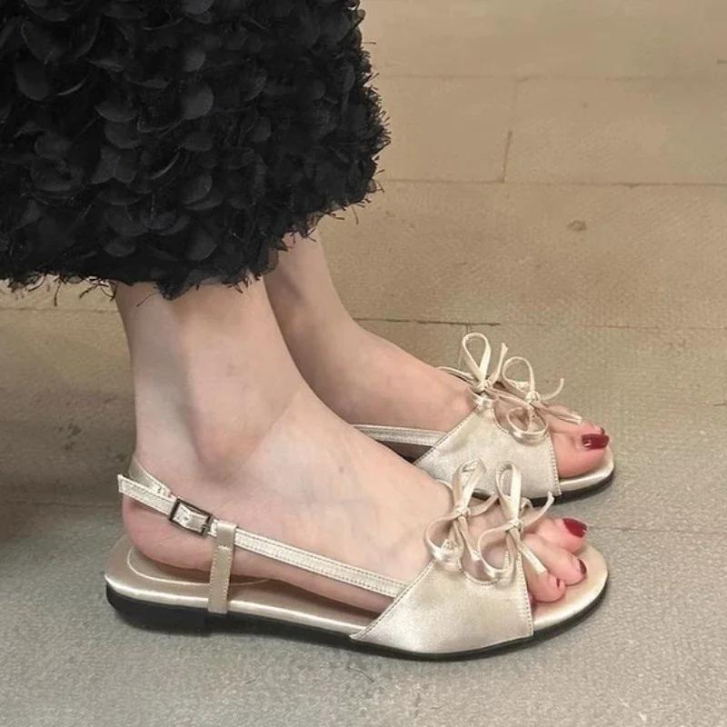 Балетки Женские Сандалии Бант Дизайнерская Обувь Женские Шлепанцы Лето 2025 Новые Повседневные Шлепки для Ходьбы Модные Платье Сандалии Женские 39 белый