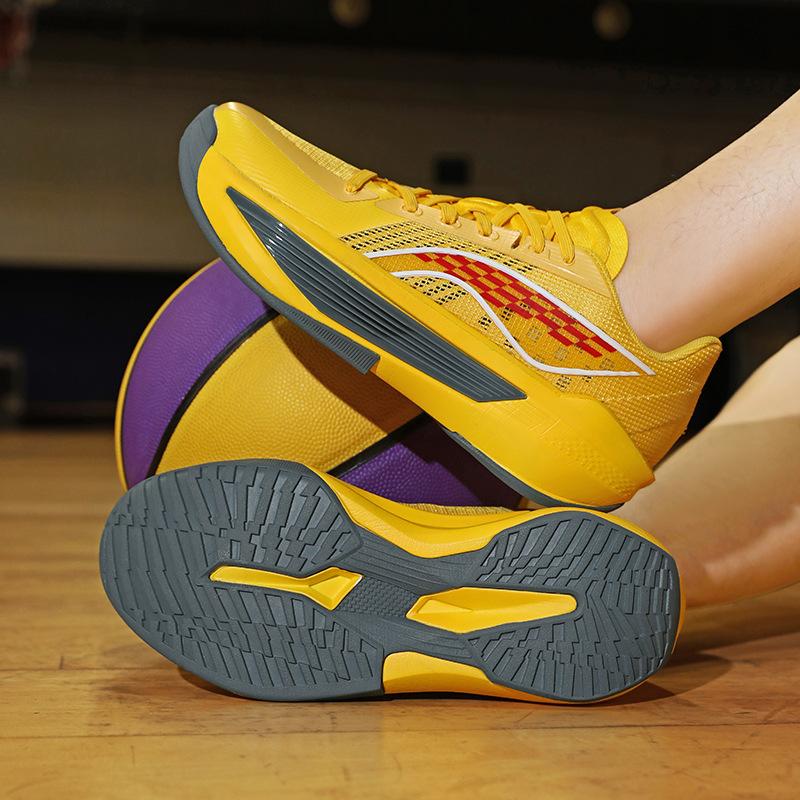 Practical basketball shoes, men s ultra-light 2025 men s ultra-lightweight cushioning rebound support stable professional basketball shoes 37
Practical basketball shoes, men s ultra-light 2025 men s ultra-lightweight cushioning rebound support stable professional basketball shoes 37