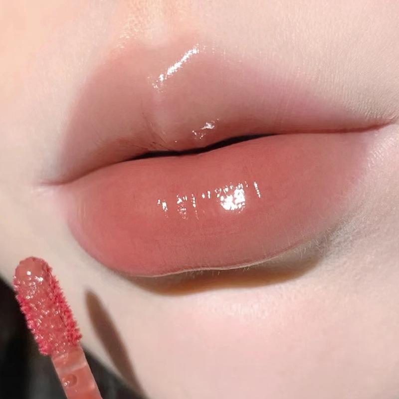 HERORANGE Crystal Gloss Lip Lacquer: Long-Lasting Hydration, Non-Sticky Formula with Glass-Like Shine at an Affordable Price
HERORANGE Crystal Gloss Lip Lacquer: Long-Lasting Hydration, Non-Sticky Formula with Glass-Like Shine at an Affordable Price