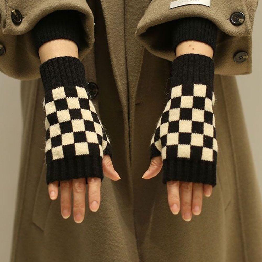 And Autumn Houndstooth Student Korean Style Mittens Half Fingers Gloves Women Gloves Knitting stripe
And Autumn Houndstooth Student Korean Style Mittens Half Fingers Gloves Women Gloves Knitting stripe