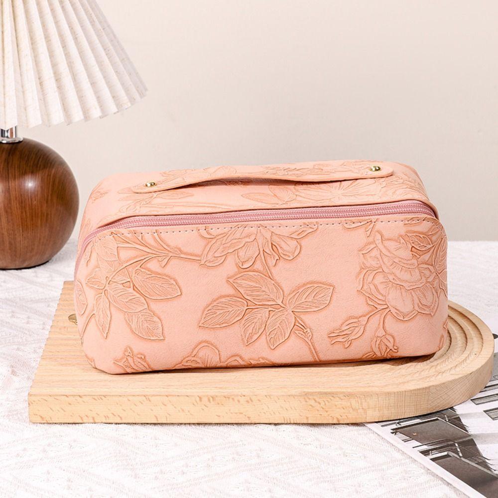 Korean Style Retro Cosmetic Bag Large Capacity Pu Makeup Bag Casual Printing Storage Bag Travel
Korean Style Retro Cosmetic Bag Large Capacity Pu Makeup Bag Casual Printing Storage Bag Travel