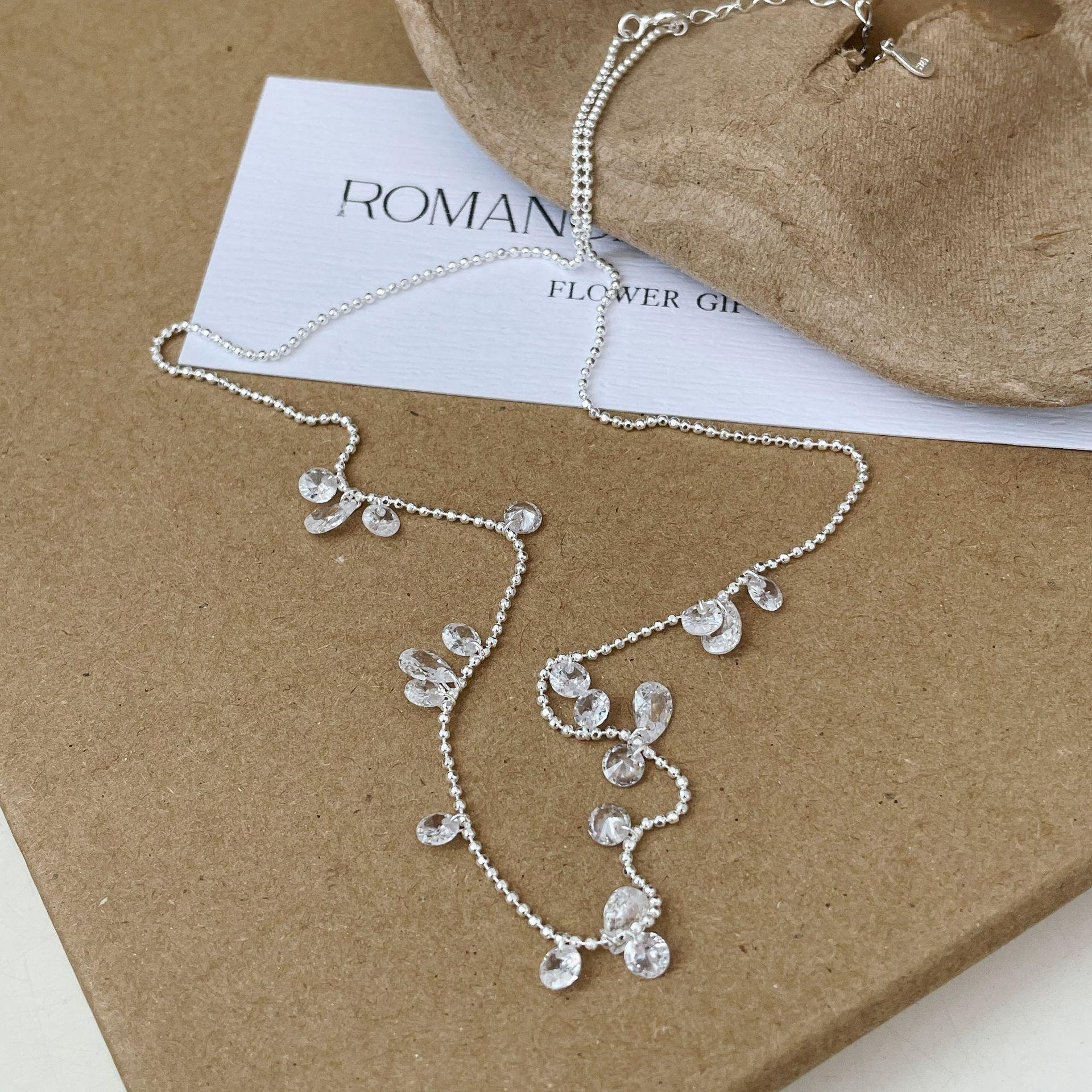 S925 silver water drop round flash zirconium necklace women s simple fashion niche design exquisite temperament collarbone chain 925 sterling silver
S925 silver water drop round flash zirconium necklace women s simple fashion niche design exquisite temperament collarbone chain 925 sterling silver