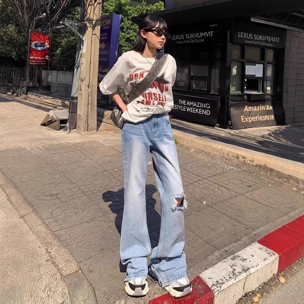 2024 Spring/Summer Women s High Waist Retro Ripped Wide Leg Jeans - Slimming Straight Leg Floor-Length Pants M
2024 Spring/Summer Women s High Waist Retro Ripped Wide Leg Jeans - Slimming Straight Leg Floor-Length Pants M