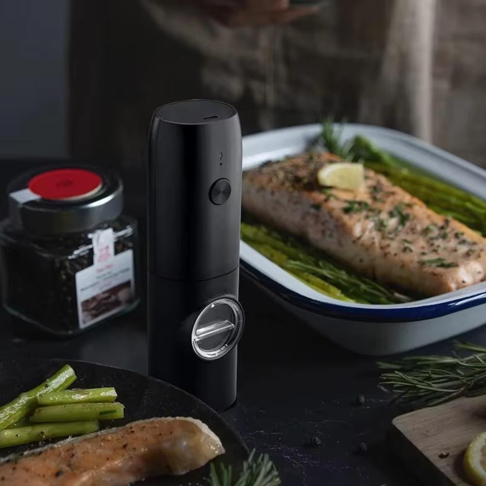 Adjustable Coarseness Electric Salt Pepper Grinder Automatic Pepper Mill Spice Grinder Restaurant чорний
Adjustable Coarseness Electric Salt Pepper Grinder Automatic Pepper Mill Spice Grinder Restaurant чорний