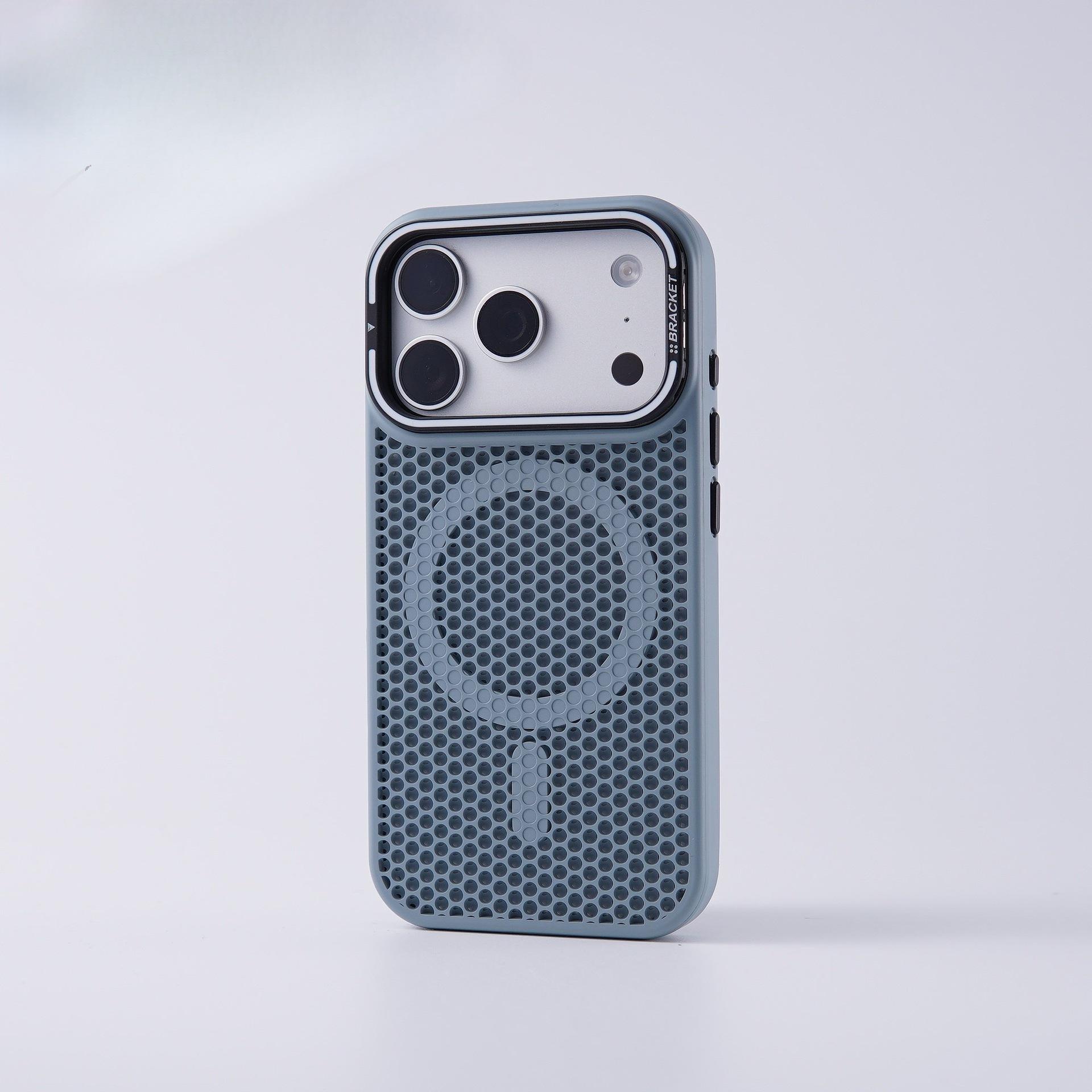 iPhone17PROMAX honeycomb heat dissipation magnetic mobile phone case, suitable for Apple 16 lens holder, anti-drop mobile phone case. iPhone 17
iPhone17PROMAX honeycomb heat dissipation magnetic mobile phone case, suitable for Apple 16 lens holder, anti-drop mobile phone case. iPhone 17