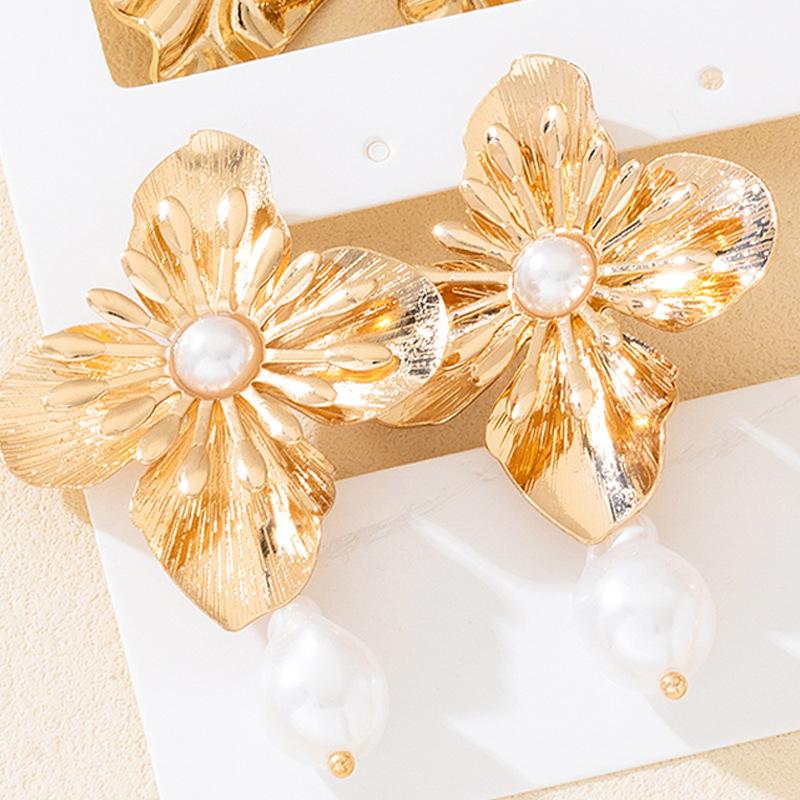 Pair of Atmospheric Yellow Flowers Droplet Shape Pearl Pendant Ladies Party Party Wedding Vacation Travel
Pair of Atmospheric Yellow Flowers Droplet Shape Pearl Pendant Ladies Party Party Wedding Vacation Travel