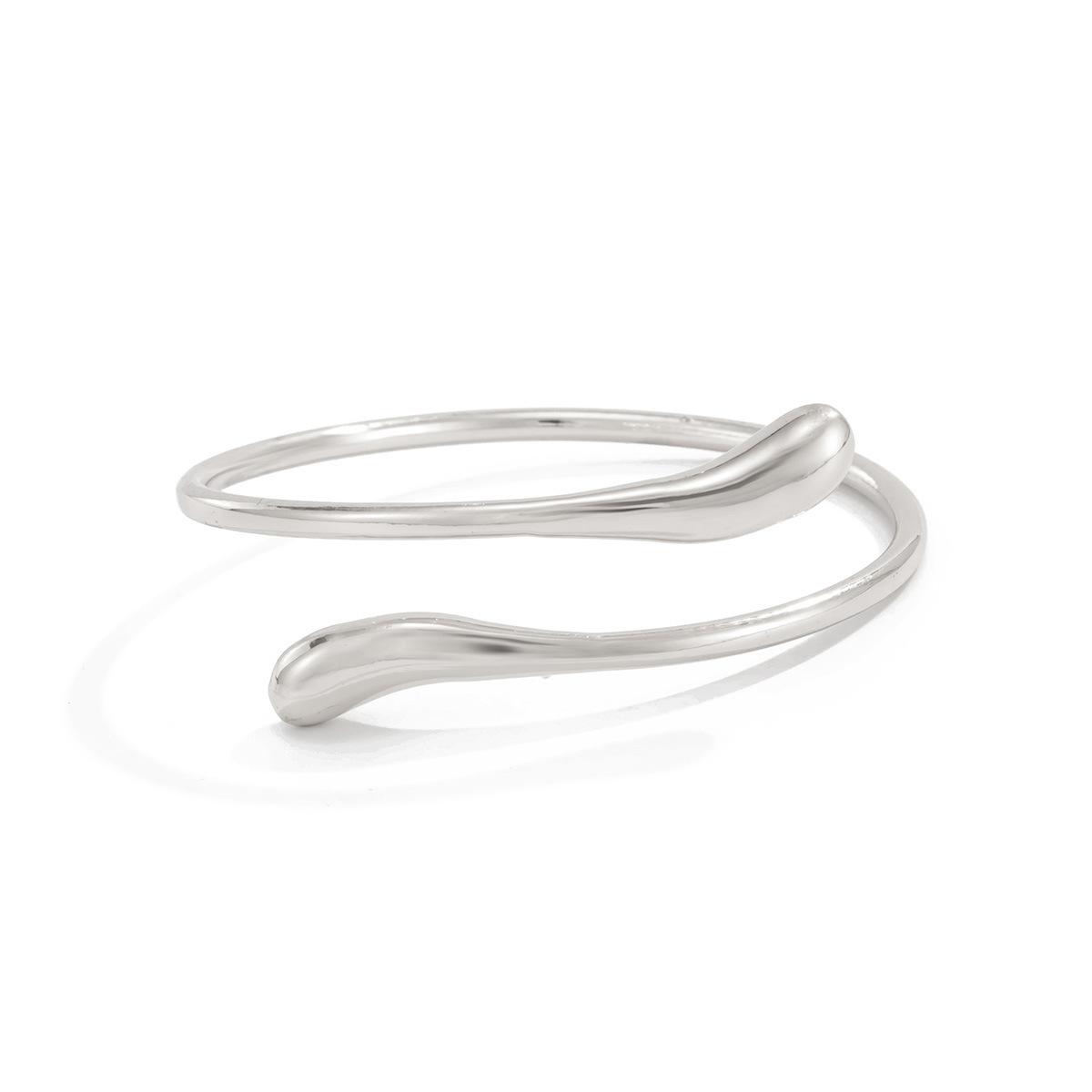 Fashion Wind Metal Water Drop Glossy Open Bracelet, Irregular Design Spring Bracelet Female
Fashion Wind Metal Water Drop Glossy Open Bracelet, Irregular Design Spring Bracelet Female