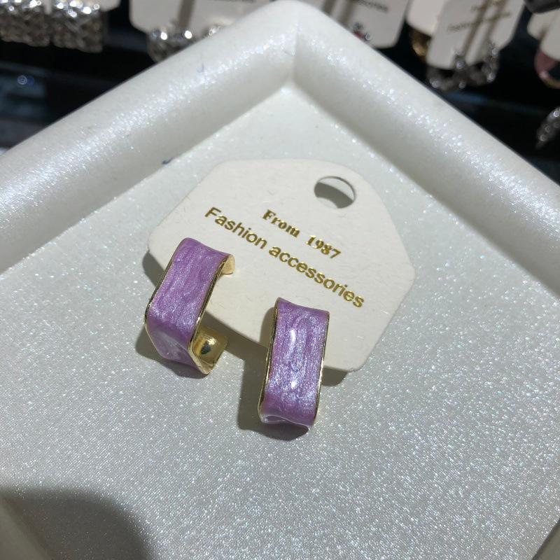 Enamel C-shaped Women s Small Earrings Trendy Sweet Temperament Geometric Rhombus Earrings Jewelry Gift лавандовий
Enamel C-shaped Women s Small Earrings Trendy Sweet Temperament Geometric Rhombus Earrings Jewelry Gift лавандовий