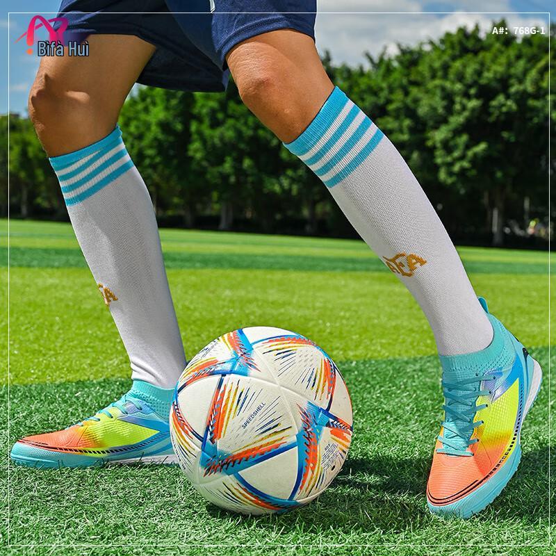 Junyouhui High-Top Turf Soccer Cleats 768G-1 44
Junyouhui High-Top Turf Soccer Cleats 768G-1 44