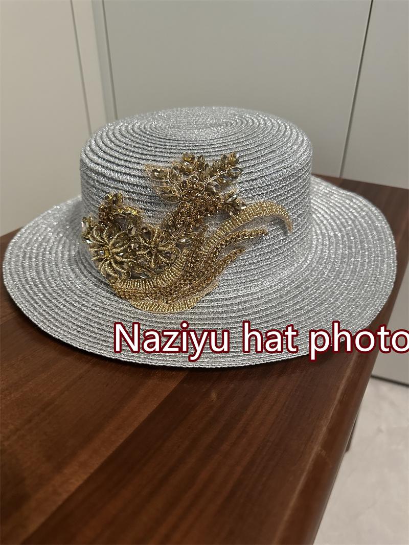 202602-shi ins chic summer Mixed Grass Knitting Gold Silver drill lace flower lady fedoras cap women leisure jazz hat head size 57cm срібний
202602-shi ins chic summer Mixed Grass Knitting Gold Silver drill lace flower lady fedoras cap women leisure jazz hat head size 57cm срібний