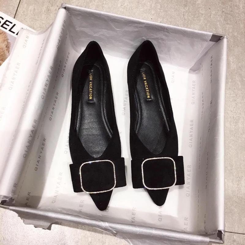 Fashion Pointed Flat Shoes for Women s Spring Summer New Shallow Cut Suede Soft Sole Black Women s Shoes Ladies Large Size 44 31
Fashion Pointed Flat Shoes for Women s Spring Summer New Shallow Cut Suede Soft Sole Black Women s Shoes Ladies Large Size 44 31