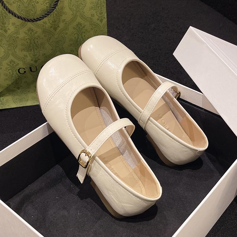 Женская удобная обувь с мелким вырезом, женская обувь, повседневные кроссовки, женские каблуки, квадратный носок, мягкие мокасины, бабушкины туфли на каблуках 40 белый
Женская удобная обувь с мелким вырезом, женская обувь, повседневные кроссовки, женские каблуки, квадратный носок, мягкие мокасины, бабушкины туфли на каблуках 40 белый