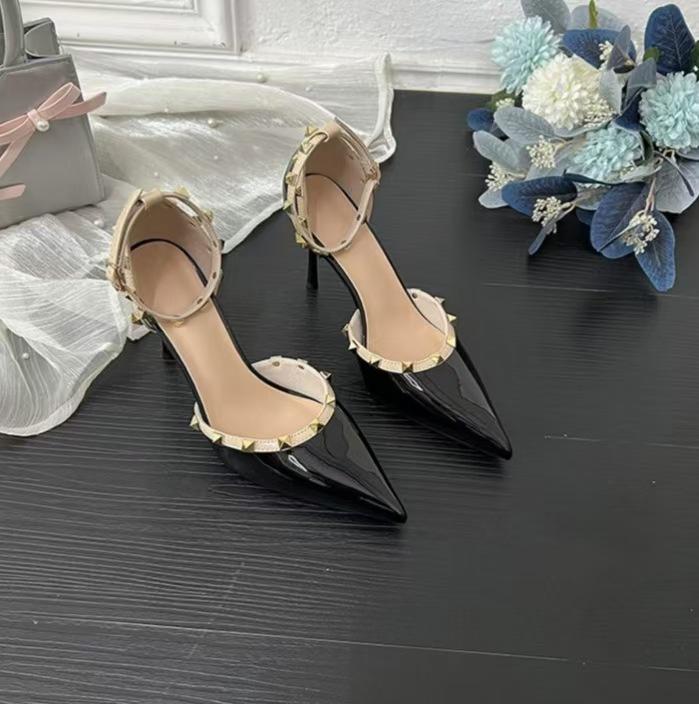 2025 summer new European and American large-size women s shoes women s pointed rhinestone buckle stiletto sandals women s high-heeled women s shoes 34
2025 summer new European and American large-size women s shoes women s pointed rhinestone buckle stiletto sandals women s high-heeled women s shoes 34
