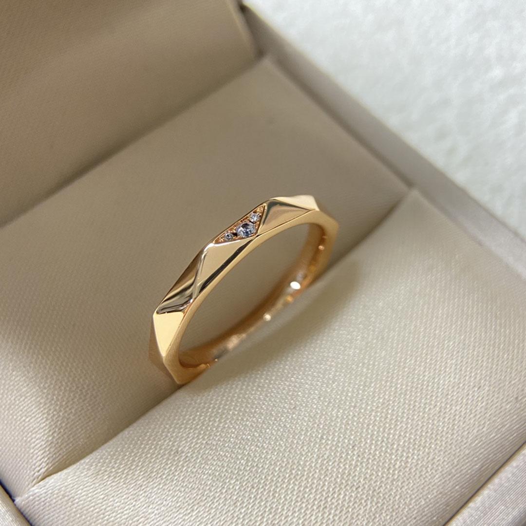 High End Jewelry French Series 925 Silver Zircon Hexagonal Romantic Couple Ring, Fashionable Anniversary Party Gift 7&Only ring
High End Jewelry French Series 925 Silver Zircon Hexagonal Romantic Couple Ring, Fashionable Anniversary Party Gift 7&Only ring
