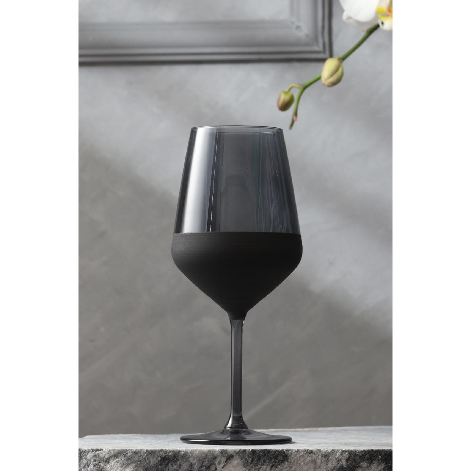 Матовый набор из 6 стаканов для воды, черный, 490 куб.см
Матовый набор из 6 стаканов для воды, черный, 490 куб.см