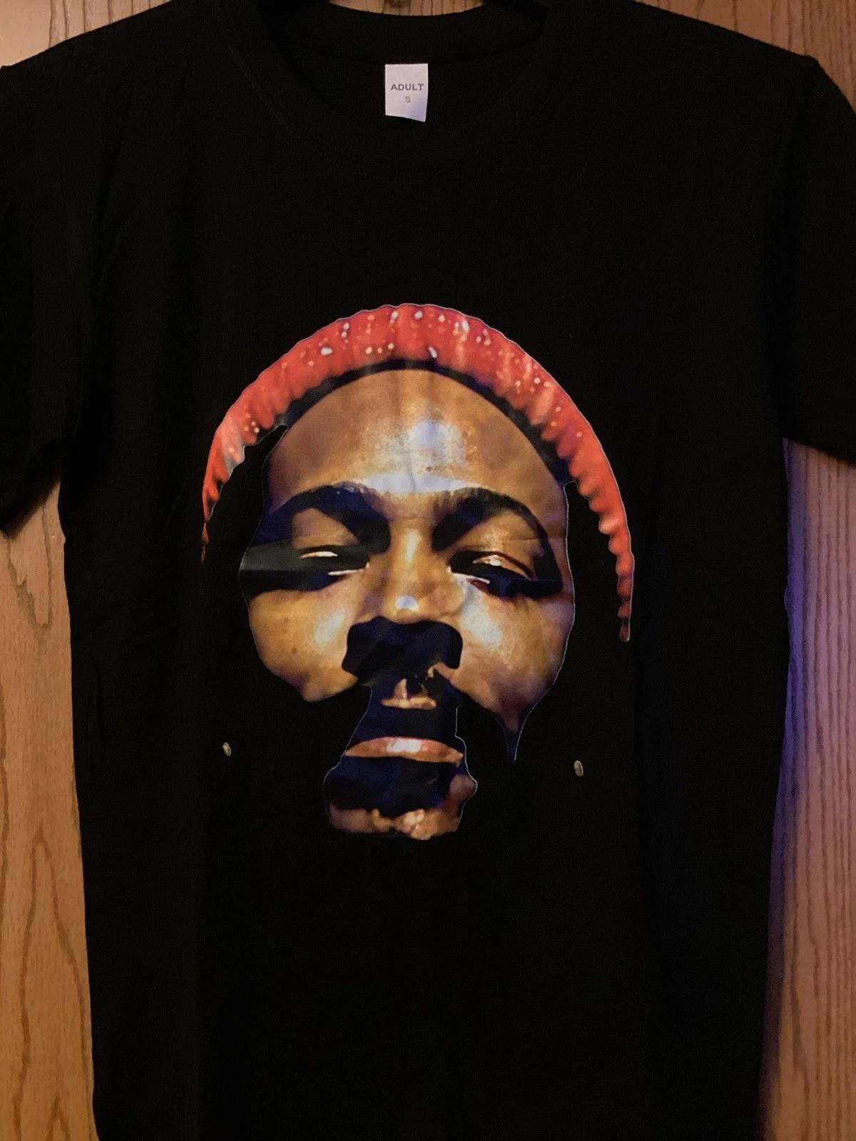 Marvin Gaye - 3D Image Portrait (Wearing Ski Cap) - Black Shirt - Adult S 2XL
Marvin Gaye - 3D Image Portrait (Wearing Ski Cap) - Black Shirt - Adult S 2XL