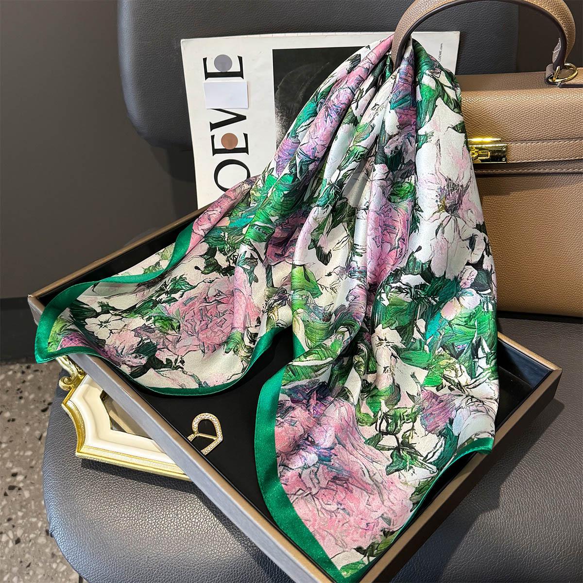 100% шовкова хустка для жінок Mulberry розкішна високоякісна квадратна мода друкована хустка для волосся леді шаль обгортання хіджаб бандана шарфи 70x70cm
100% шовкова хустка для жінок Mulberry розкішна високоякісна квадратна мода друкована хустка для волосся леді шаль обгортання хіджаб бандана шарфи 70x70cm