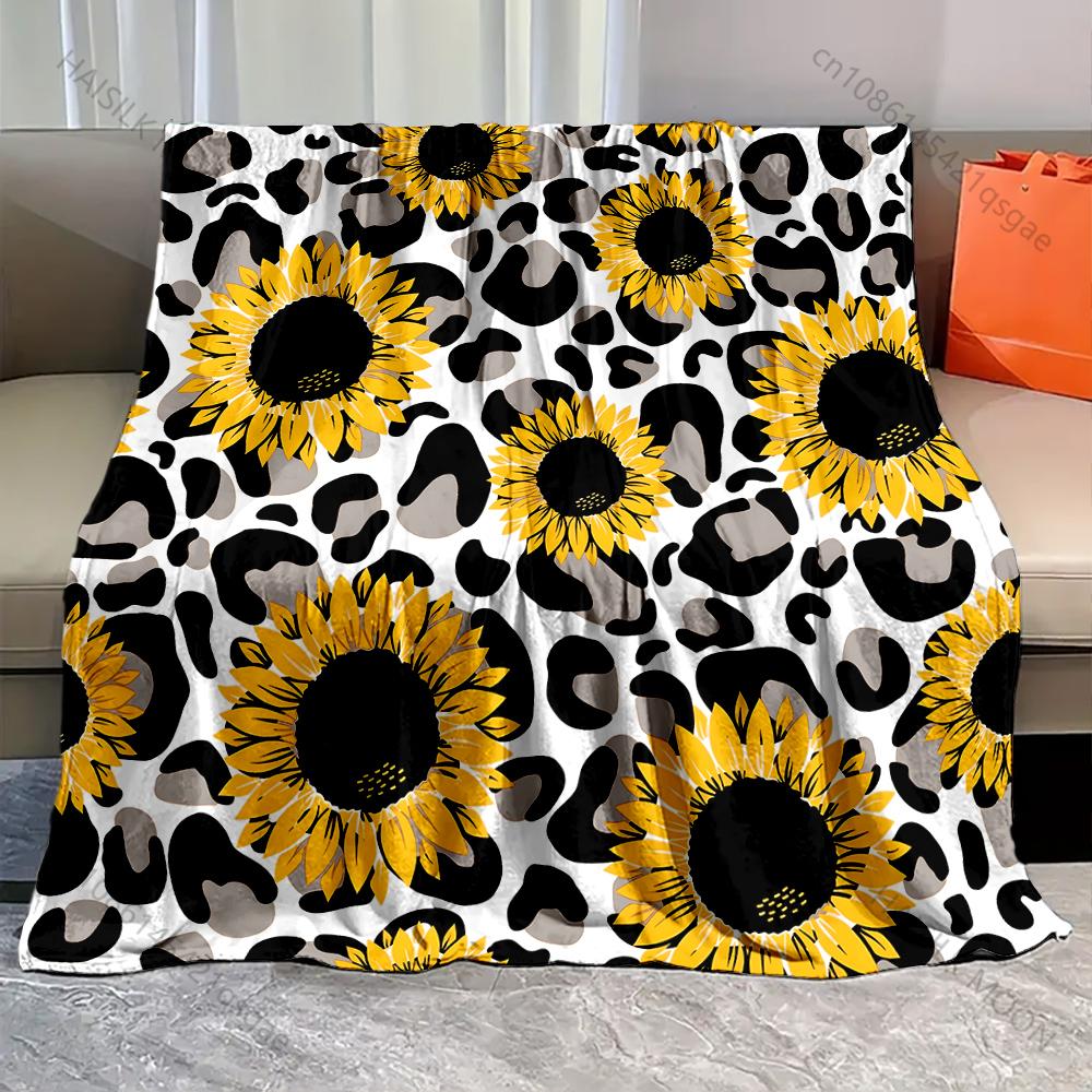 Sunflower and Leopard Print Blanket Warm Soft Luxury Gifts for Children Adults Suitable for Home Sofa Bed Travel RV New Arrivals 75x90cm
Sunflower and Leopard Print Blanket Warm Soft Luxury Gifts for Children Adults Suitable for Home Sofa Bed Travel RV New Arrivals 75x90cm