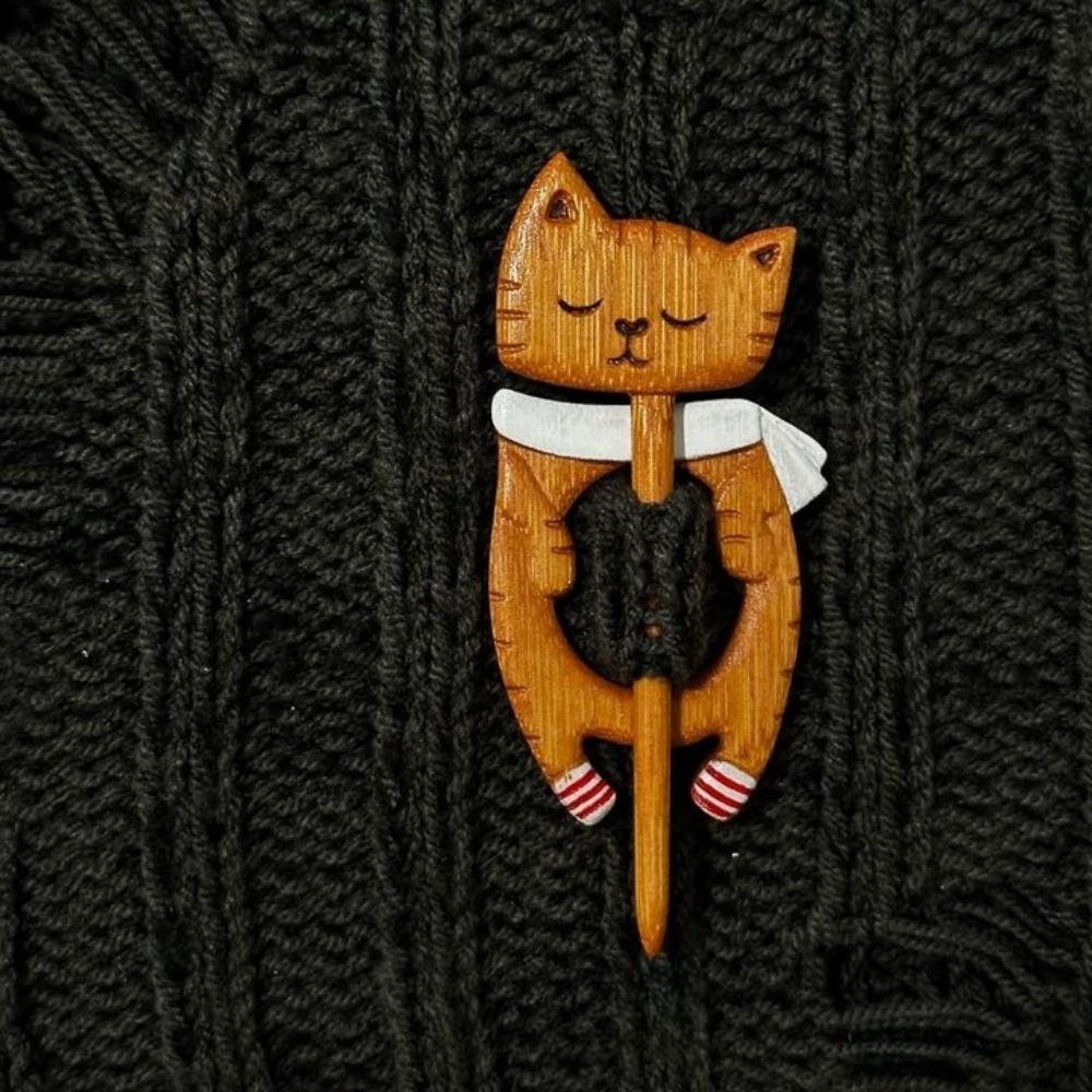 Maple Leaf Animal Sweater Pin Umbrella Kitty Scarf Buckle Cute Dancing Piggy Wooden Brooch Party Style 3
Maple Leaf Animal Sweater Pin Umbrella Kitty Scarf Buckle Cute Dancing Piggy Wooden Brooch Party Style 3