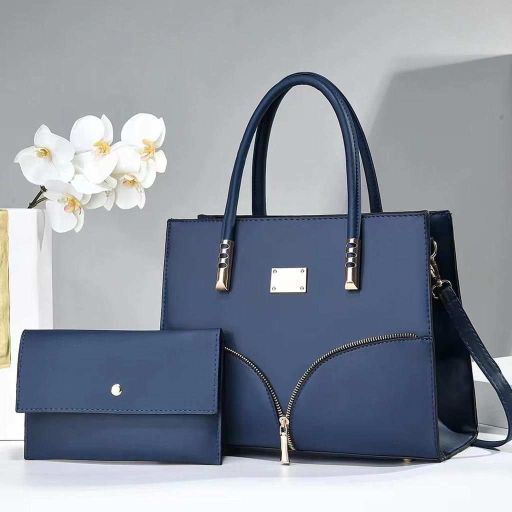 Chic Pu Leather Bucket Style Handbag With Chain And Lock Design For Fashionable Women синій
Chic Pu Leather Bucket Style Handbag With Chain And Lock Design For Fashionable Women синій